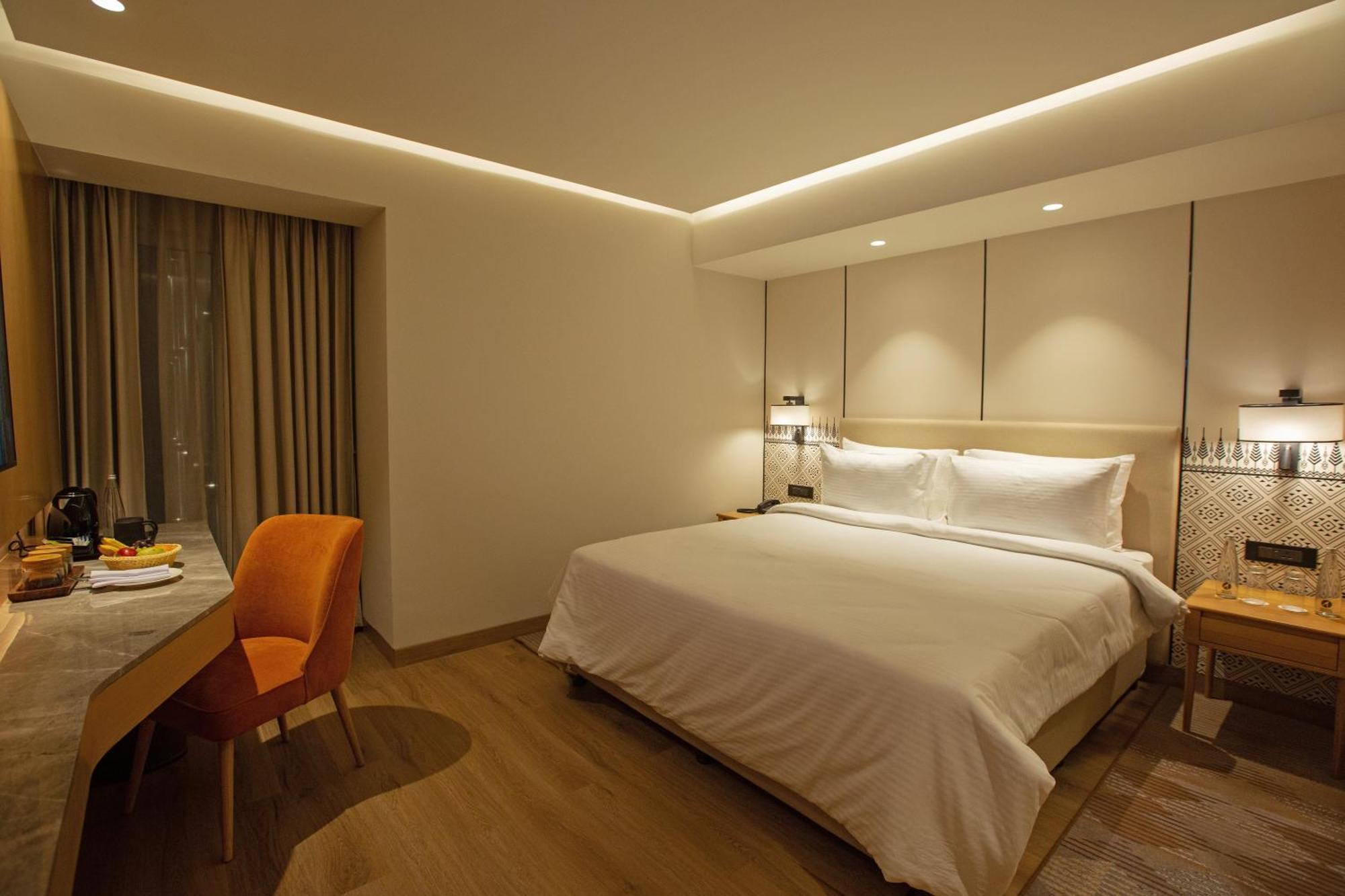 Hotel Arista By Ambition Guwahati Esterno foto