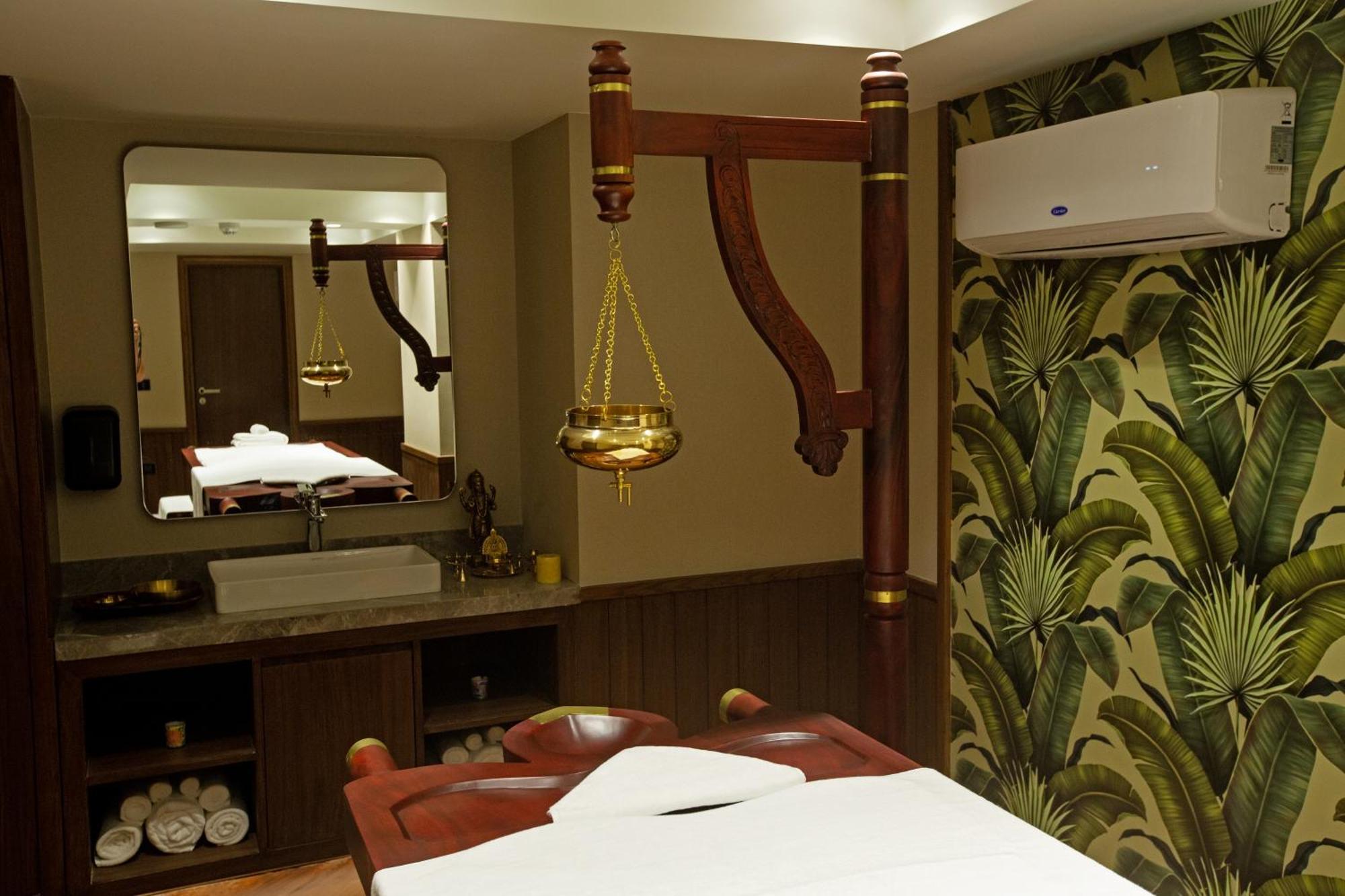 Hotel Arista By Ambition Guwahati Esterno foto