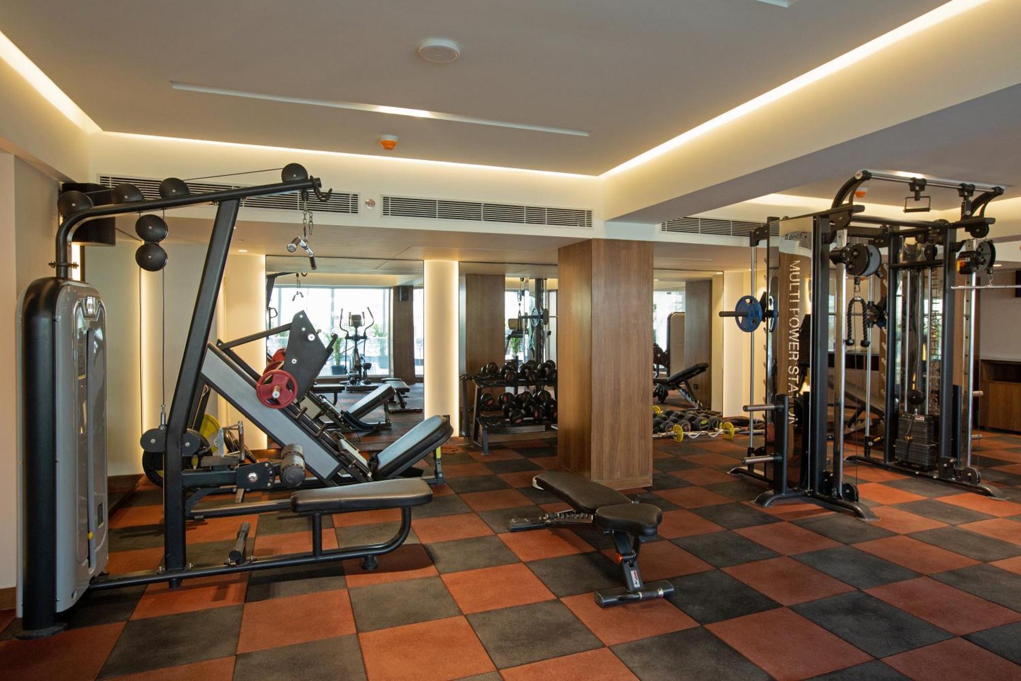 Hotel Arista By Ambition Guwahati Esterno foto